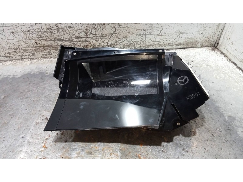 Recambio de pantalla multifuncion para mazda cx-30 selection 2wd referencia OEM IAM   