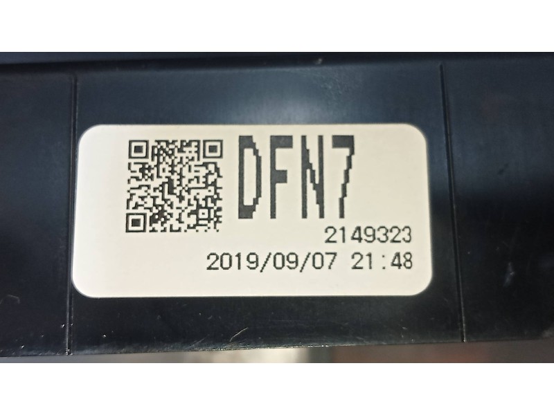 Recambio de pantalla multifuncion para mazda cx-30 selection 2wd referencia OEM IAM   