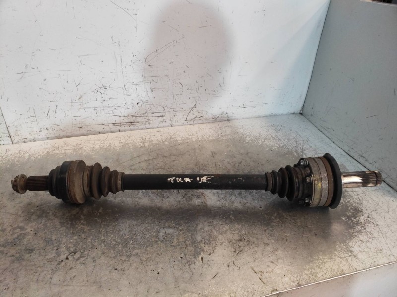 Recambio de transmision trasera derecha para bmw serie 7 (e65/e66) 735i referencia OEM IAM   