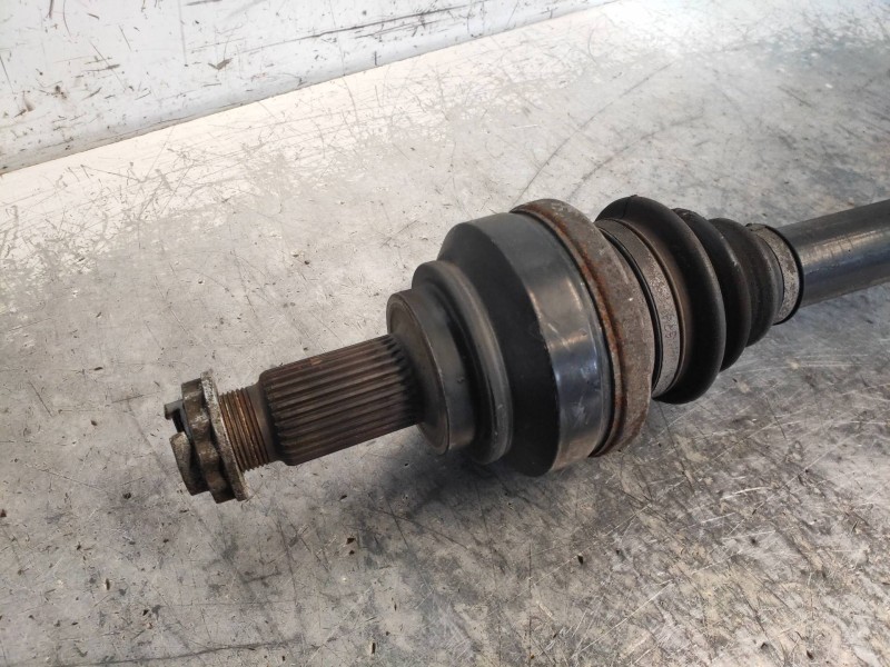 Recambio de transmision trasera derecha para bmw serie 7 (e65/e66) 735i referencia OEM IAM   