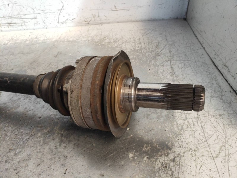 Recambio de transmision trasera derecha para bmw serie 7 (e65/e66) 735i referencia OEM IAM   