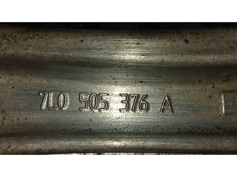 Recambio de brazo suspension superior trasero derecho para volkswagen touareg (7l6) tdi r5 referencia OEM IAM 7L0505376A  