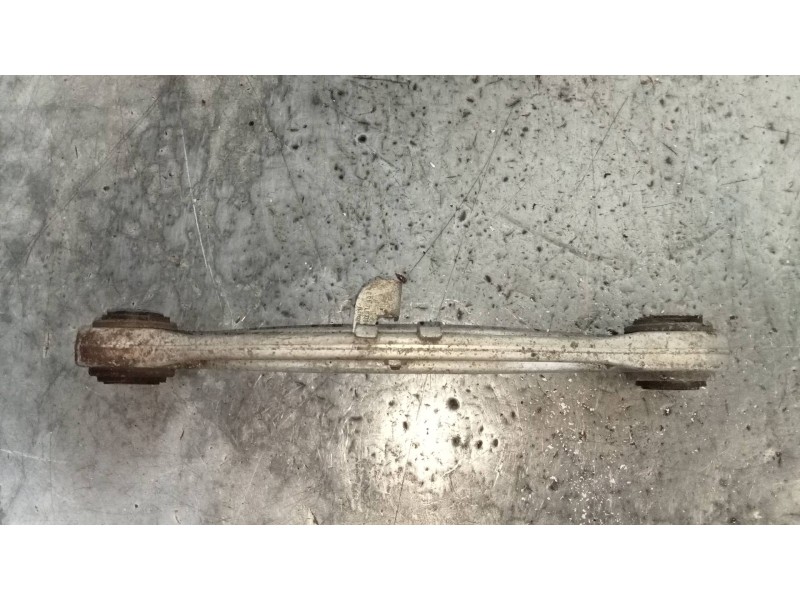 Recambio de brazo suspension superior trasero derecho para volkswagen touareg (7l6) tdi r5 referencia OEM IAM 7L0505375A  