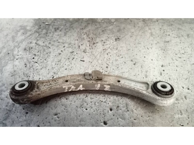Recambio de brazo suspension superior trasero izquierdo para volkswagen touareg (7l6) tdi r5 referencia OEM IAM 7L0505375A  