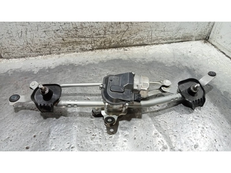 Recambio de motor limpia delantero para mazda cx-30 selection 2wd referencia OEM IAM WM23011 5135001101011 