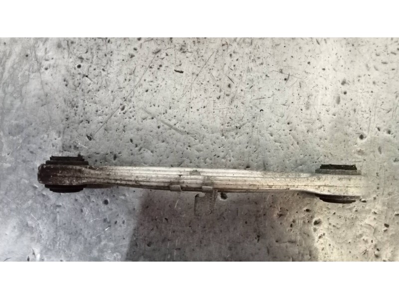 Recambio de brazo suspension superior trasero izquierdo para volkswagen touareg (7l6) tdi r5 referencia OEM IAM 7L0505375A  