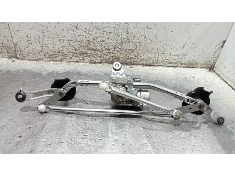 Recambio de motor limpia delantero para mazda cx-30 selection 2wd referencia OEM IAM WM23011 5135001101011 