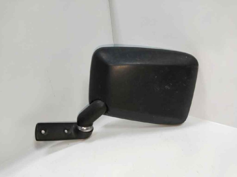 Recambio de retrovisor izquierdo para pegaso ekus 2.4d referencia OEM IAM    Recambio de retrovisor izquierdo para pegaso ekus 2.4d referencia OEM IAM