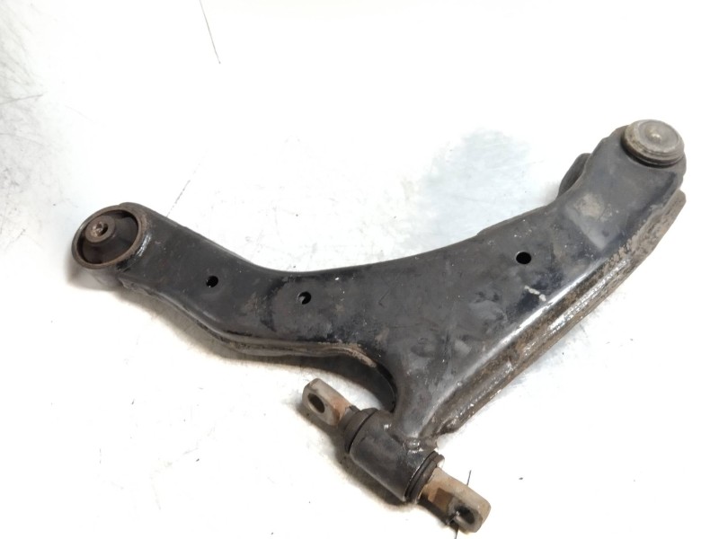 Recambio de brazo suspension inferior delantero derecho para hyundai coupe (gk) 1.6 fx referencia OEM IAM   