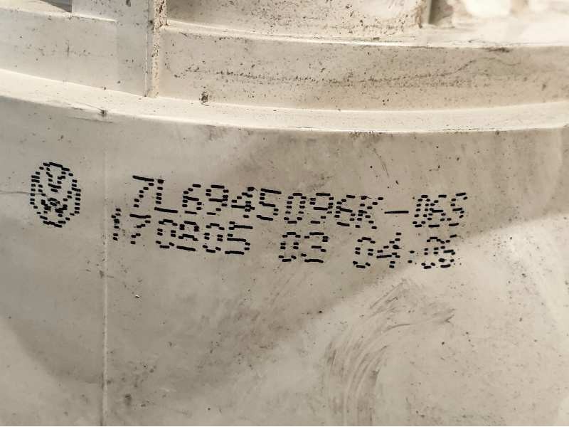 Recambio de piloto trasero derecho para volkswagen touareg (7la) tdi v10 referencia OEM IAM 7L6945096K  