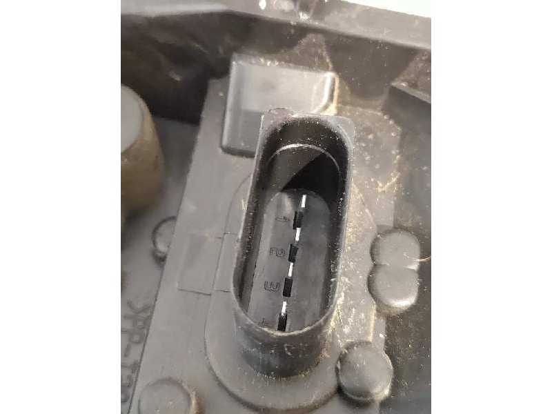 Recambio de piloto trasero derecho para volkswagen touareg (7la) tdi v10 referencia OEM IAM 7L6945096K  