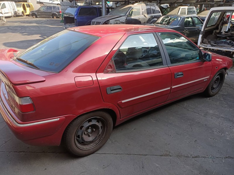 citroen xantia berlina del año 2000