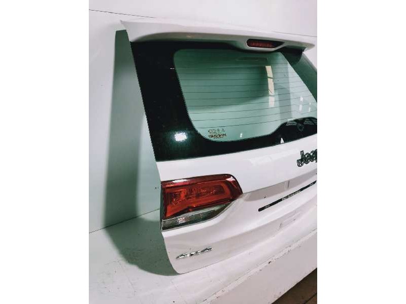 Recambio de porton trasero para jeep gr.cherokee (wk) 3.0 crd limited referencia OEM IAM 68154524AA  