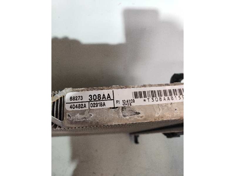 Recambio de radiador agua para jeep gr.cherokee (wk) 3.0 crd limited referencia OEM IAM 68273 308AA 55038002AI