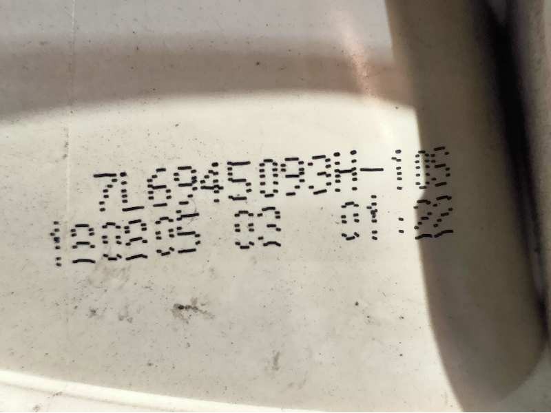 Recambio de piloto trasero izquierdo interior para volkswagen touareg (7la) tdi v10 referencia OEM IAM 7L6945093H  