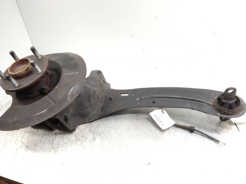 Recambio de mangueta trasera izquierda para volvo v50 familiar 2.0 d kinetic referencia OEM IAM   