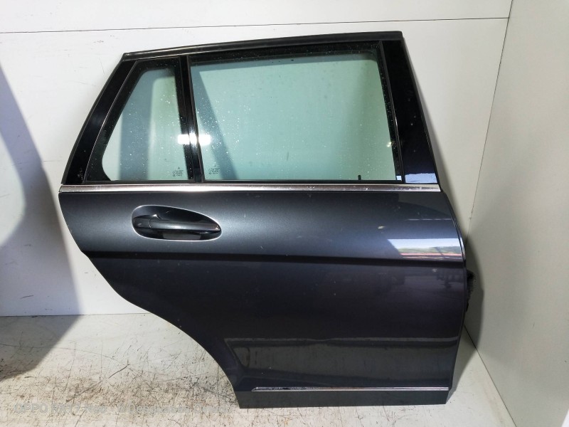 Recambio de puerta trasera derecha para mercedes clase c (w204) familiar 220 t cdi (204.208) referencia OEM IAM  5P RANCHERA 