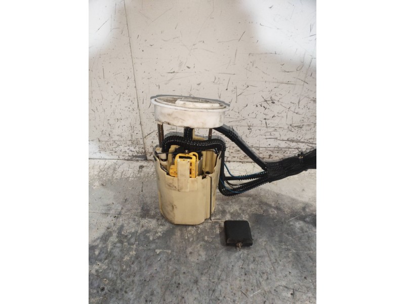 Recambio de bomba combustible para mercedes clase cls (w219) 320 cdi (219.322) referencia OEM IAM 0580303018 A2114701694 