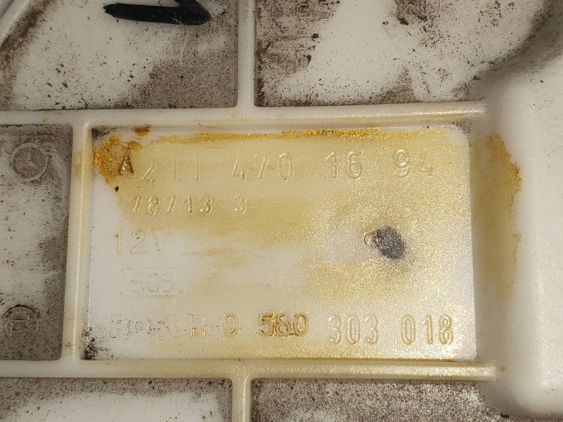 Recambio de bomba combustible para mercedes clase cls (w219) 320 cdi (219.322) referencia OEM IAM 0580303018 A2114701694 