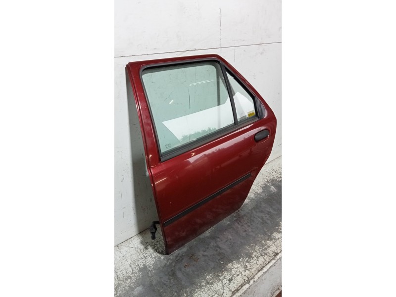 Recambio de puerta trasera izquierda para ford fiesta berlina ghia referencia OEM IAM   5P