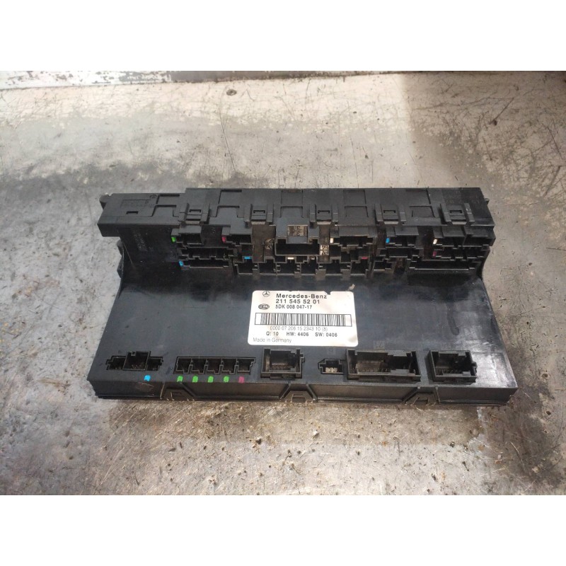 Recambio de caja reles / fusibles para mercedes clase cls (w219) 320 cdi (219.322) referencia OEM IAM 2115455201 5DK00804717 