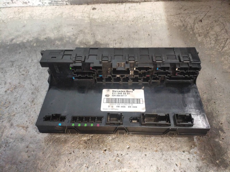 Recambio de caja reles / fusibles para mercedes clase cls (w219) 320 cdi (219.322) referencia OEM IAM 2115455201 5DK00804717 