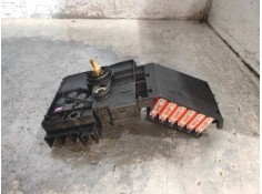 Recambio de caja reles / fusibles para mercedes clase cls (w219) 320 cdi (219.322) referencia OEM IAM 2119820402  