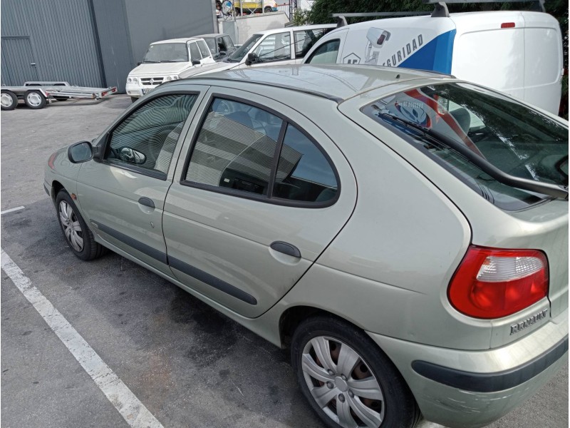 renault megane i fase 2 berlina (ba0) del año 2002