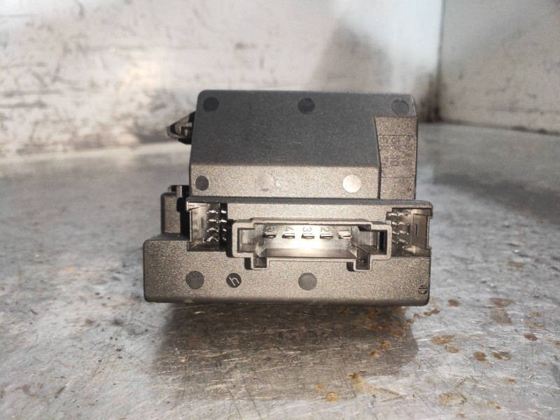 Recambio de conmutador de arranque para mercedes clase cls (w219) 320 cdi (219.322) referencia OEM IAM A2115452308 33002213 