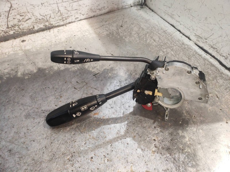 Recambio de mando luces para mercedes clase cls (w219) 320 cdi (219.322) referencia OEM IAM A1715402245  