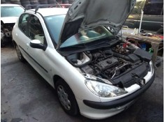 peugeot 206 berlina del año 2004