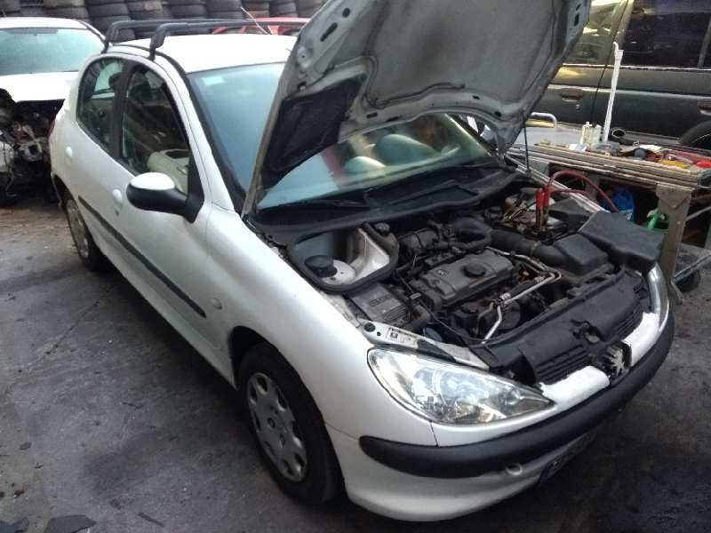 peugeot 206 berlina del año 2004