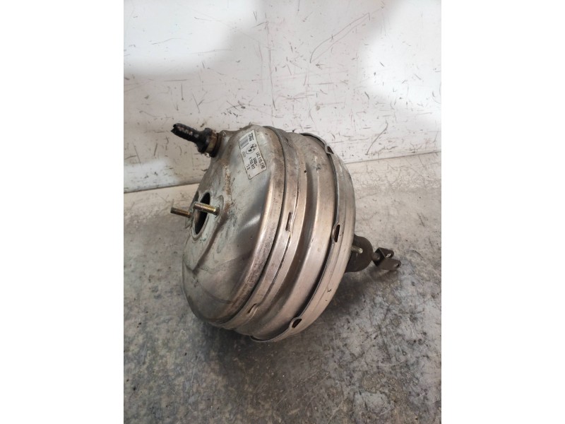 Recambio de servofreno para bmw serie 7 (e65/e66) 735i referencia OEM IAM 34336753817  