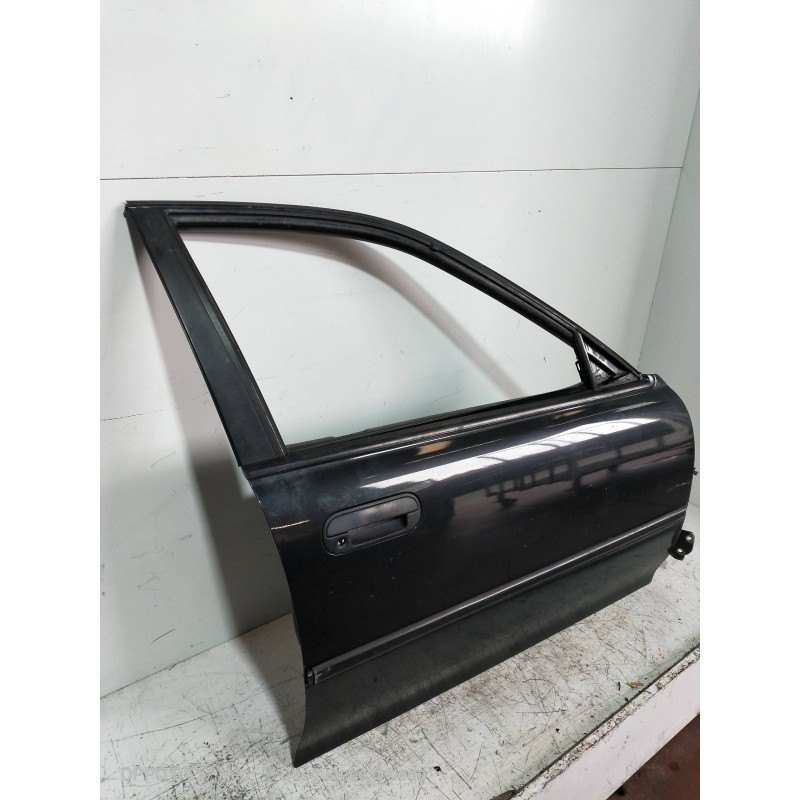 Recambio de puerta delantera derecha para honda accord berlina (cc/ce) 2.0 es (cc7/ce8) referencia OEM IAM  4P 