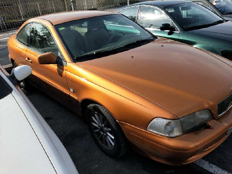 volvo c70 coupe del año 1999