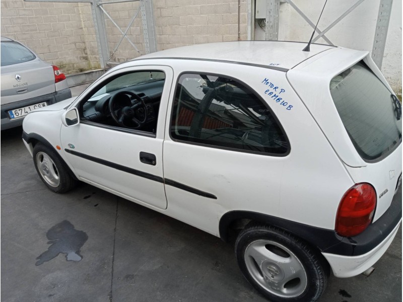 opel corsa b del año 1998