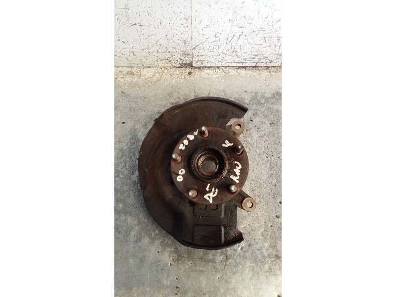 Recambio de mangueta delantera derecha para toyota rav 4 funcruiser (a1) 2.0 16v cat referencia OEM IAM   