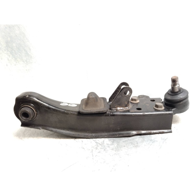 Recambio de brazo suspension inferior delantero derecho para hyundai h 1 2.5 crdi cat referencia OEM IAM   