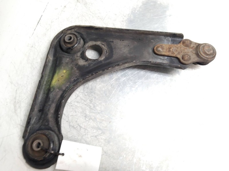 Recambio de brazo suspension inferior delantero izquierdo para ford ka (ccq) 1.3 cat referencia OEM IAM   