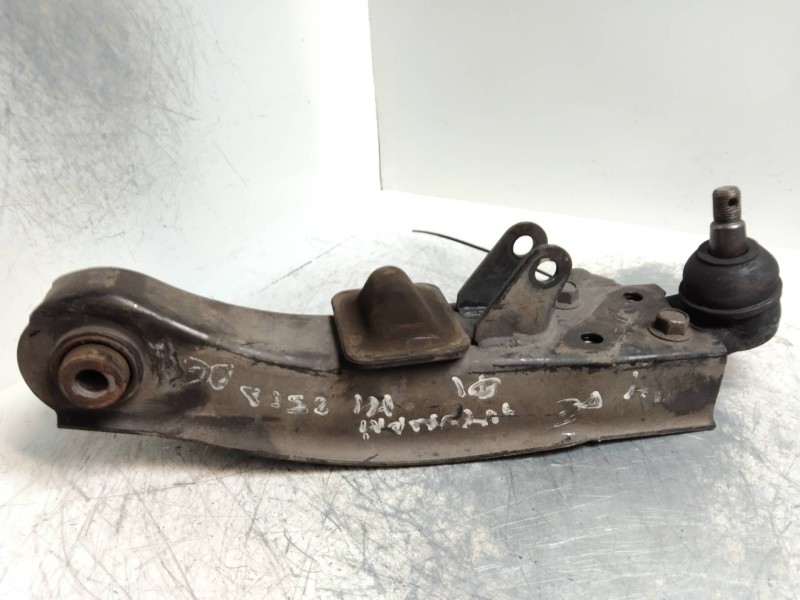 Recambio de brazo suspension inferior delantero derecho para hyundai h 1 referencia OEM IAM   
