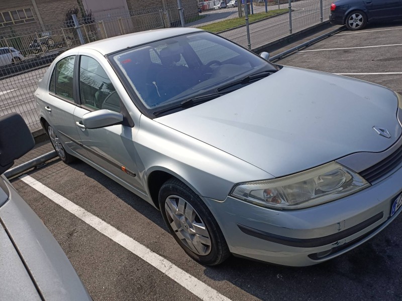 renault laguna ii (bg0) del año 2003