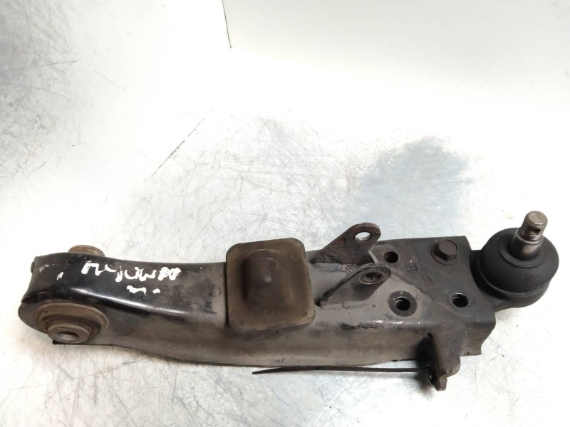 Recambio de brazo suspension inferior delantero izquierdo para hyundai h 1 referencia OEM IAM   