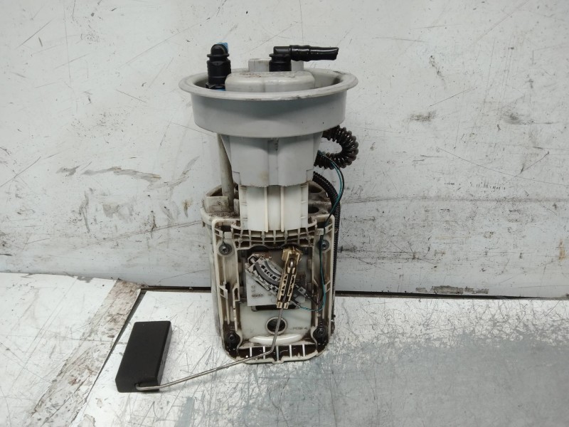 Recambio de bomba combustible para volkswagen polo berlina (6n2) 1.4 tdi referencia OEM IAM 6N0919050 220212006001 