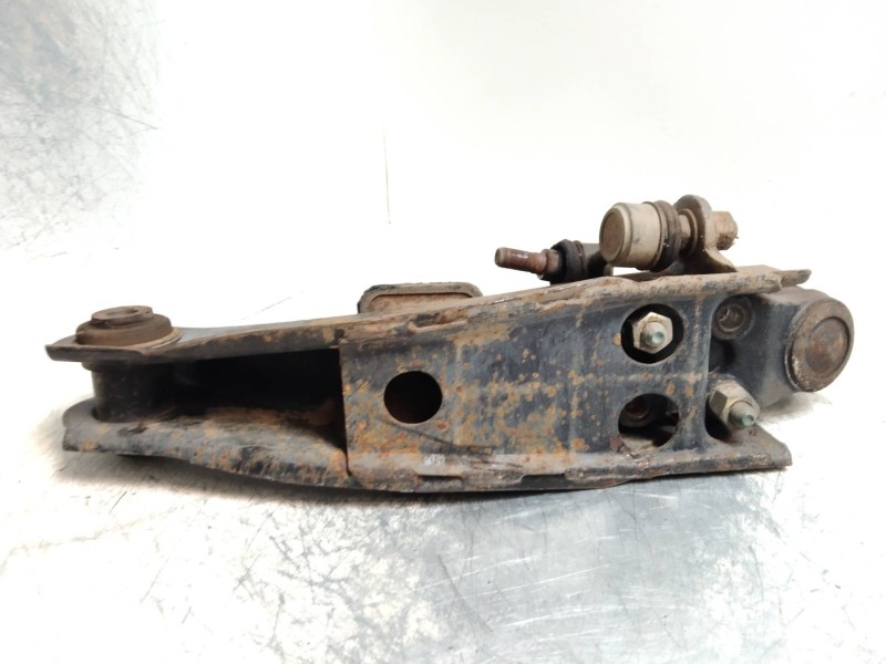 Recambio de brazo suspension inferior delantero izquierdo para hyundai h 1 h 1 furg.caja cerr.c. puerta referencia OEM IAM   