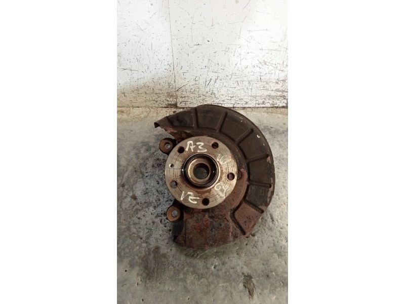 Recambio de mangueta delantera izquierda para audi a3 (8p) 1.6 ambition referencia OEM IAM   