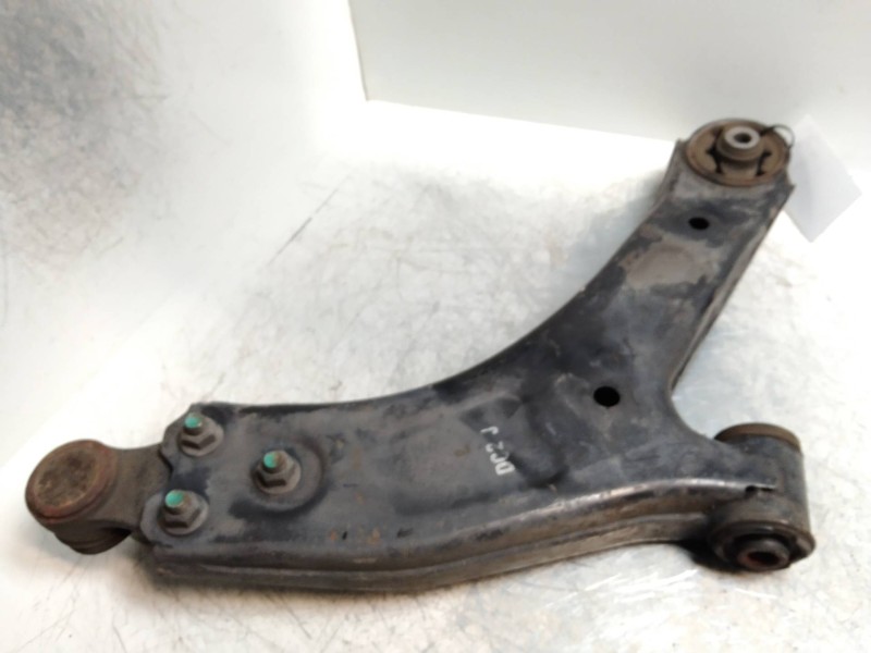 Recambio de brazo suspension inferior delantero izquierdo para hyundai h1 2.5 crdi cat referencia OEM IAM   