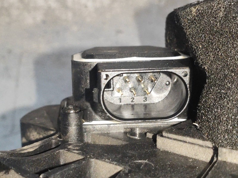 Recambio de potenciometro pedal para mercedes clase cls (w219) 320 cdi (219.322) referencia OEM IAM A2113000904  