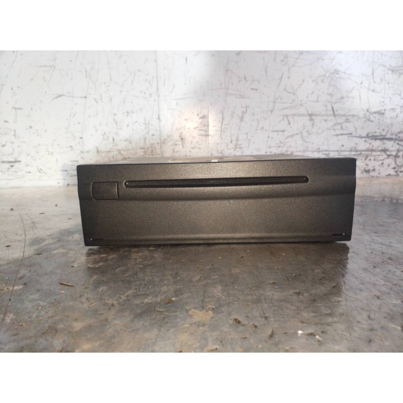 Recambio de sistema audio / radio cd para mercedes clase cls (w219) 320 cdi (219.322) referencia OEM IAM A2118701085  