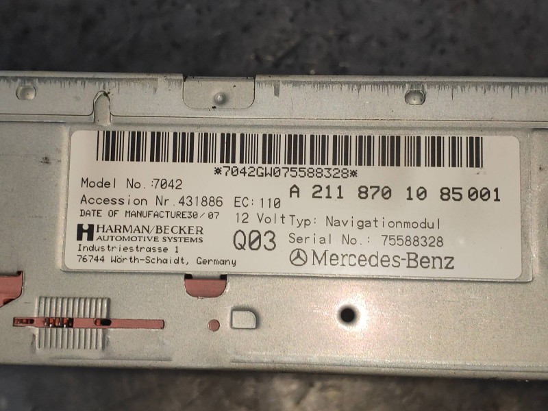 Recambio de sistema audio / radio cd para mercedes clase cls (w219) 320 cdi (219.322) referencia OEM IAM A2118701085  