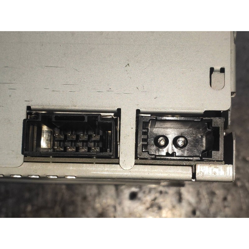 Recambio de sistema audio / radio cd para mercedes clase cls (w219) 320 cdi (219.322) referencia OEM IAM A2118701085  